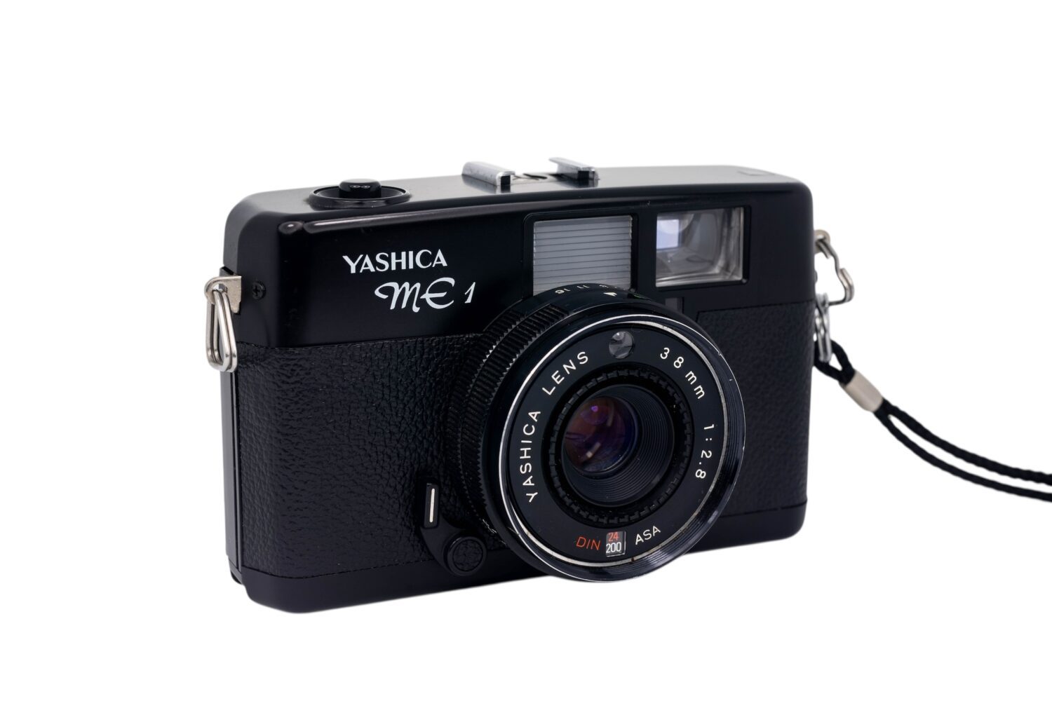 YASHICA ME 1