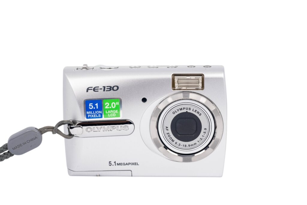 OLYMPUS FE-130